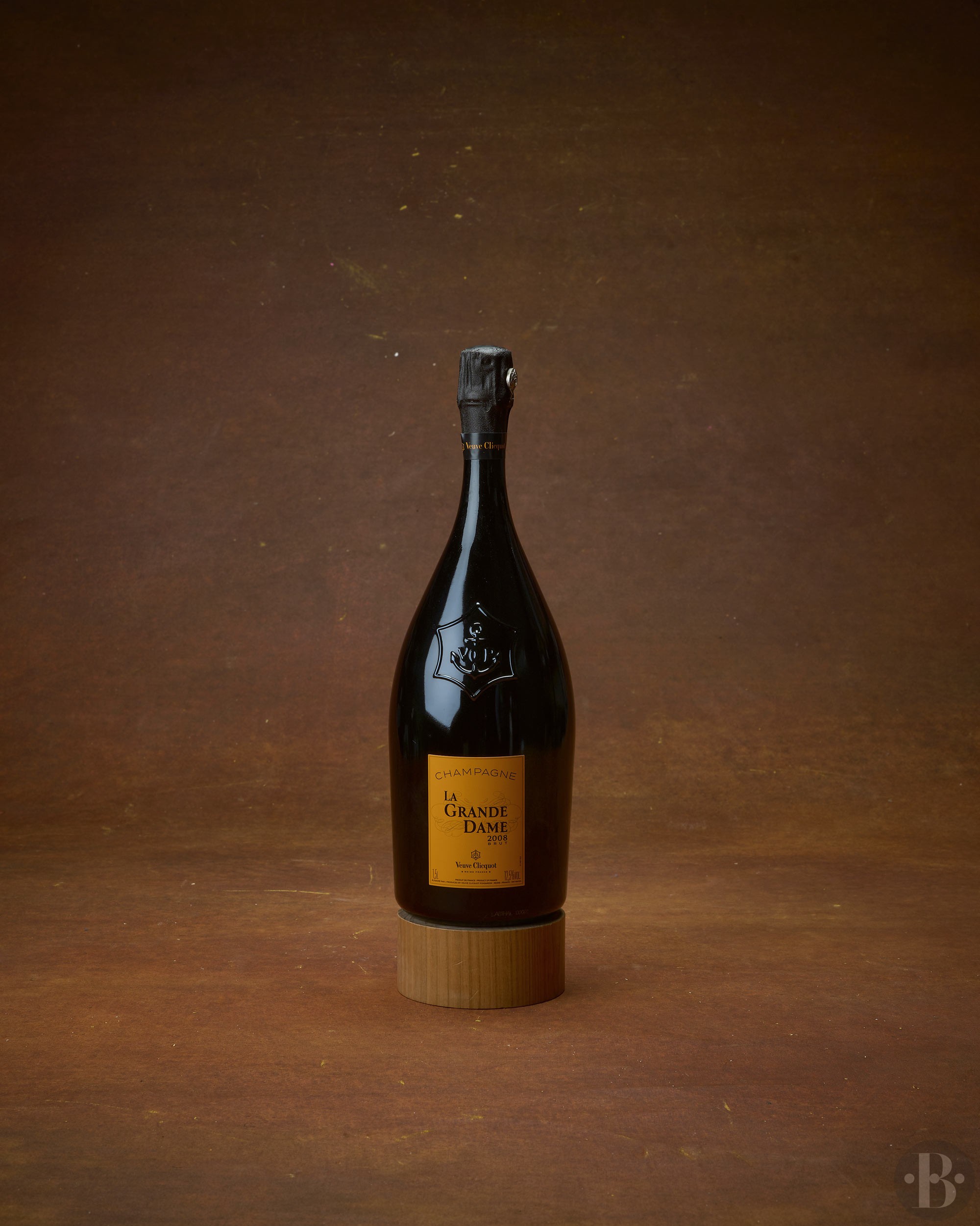 Sold at Auction: VEUVE CLICQUOT, LA GRANDE DAME